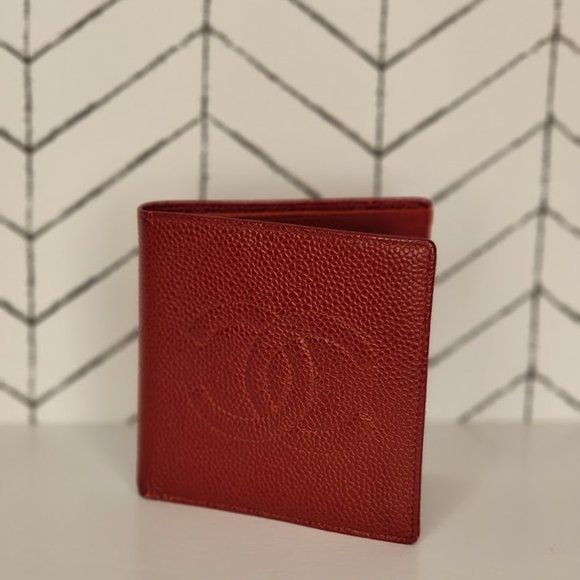 CHANEL Handbags - Chanel CC Bifold Caviar Leather Wallet